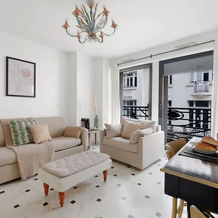 דירה Bnbnova - Madeleine & Champs-elysees - 2br 2ba With Balcony