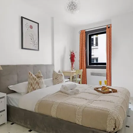 דירה Bnbnova - Madeleine & Champs-elysees - 2br 2ba With Balcony *