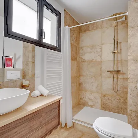 דירה Bnbnova - Madeleine & Champs-elysees - 2br 2ba With Balcony