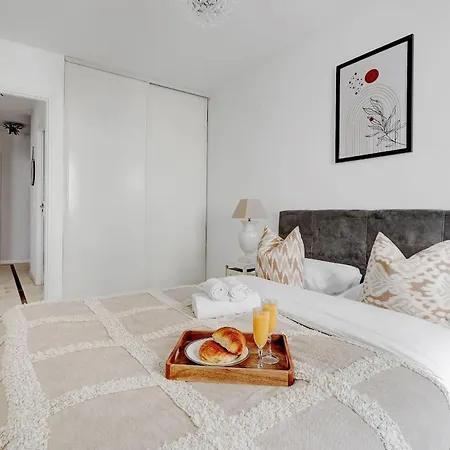 Bnbnova - Madeleine & Champs-elysees - 2br 2ba With Balcony