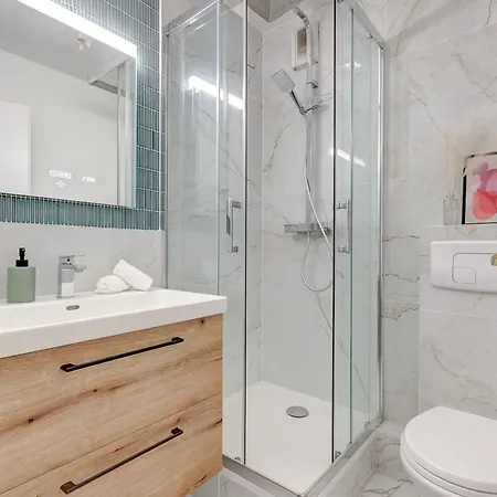Bnbnova - Madeleine & Champs-elysees - 2br 2ba With Balcony דירה *