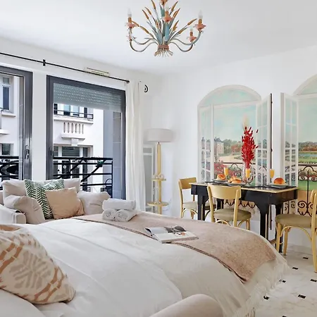 Bnbnova - Madeleine & Champs-elysees - 2br 2ba With Balcony
